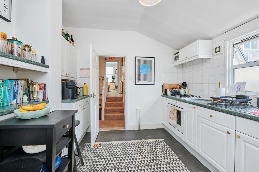 James Anderson - FFF 17 Gladwyn Road SW15 3.jpg