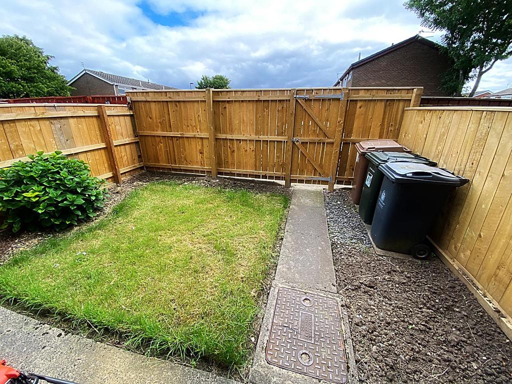 Ashburn Road, Hadrian Park, Wallsend 3 bed terraced house £159,950