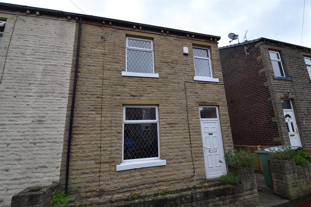 Neville Street, Marsh, Cleckheaton 2 bed terraced house £595 pcm (£137 pw)