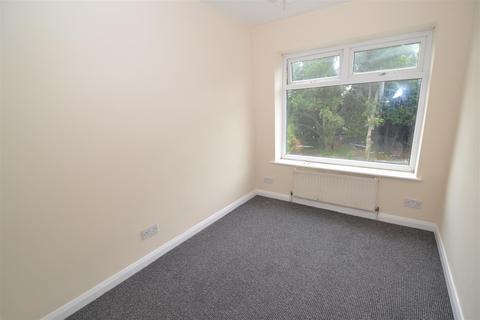 5 Mickledore Ridge, Bradford, BD7 4AZ