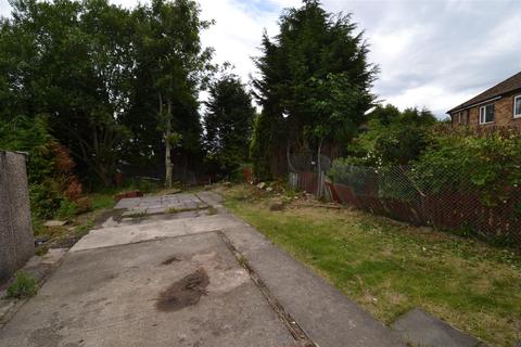 5 Mickledore Ridge, Bradford, BD7 4AZ