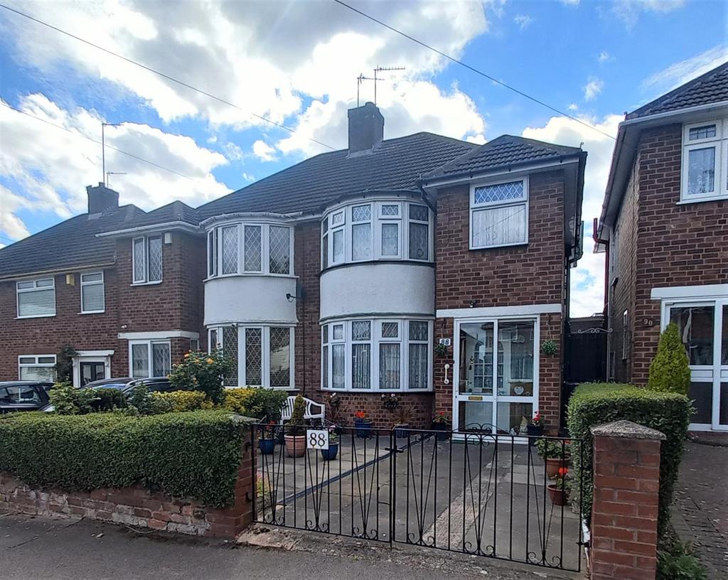 Road, Sheldon, Birmingham 3 bed semidetached house for sale