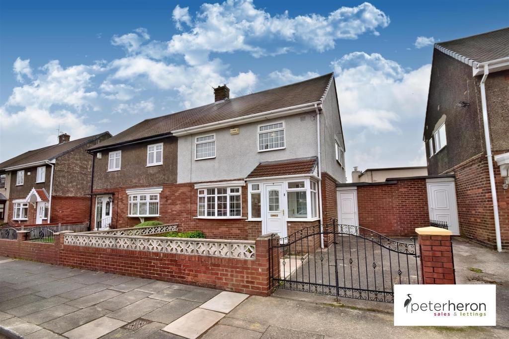 Shaftoe Road, Springwell, Sunderland 3 bed semidetached house £595