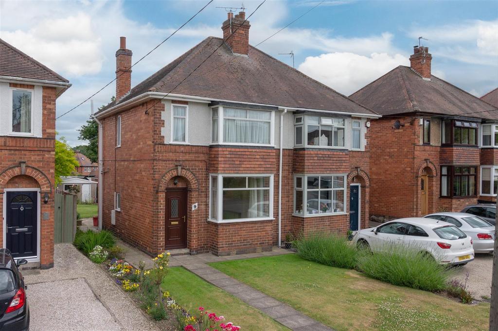 Ashby Road, Newbold Coleorton 2 bed semidetached house for sale £200,000