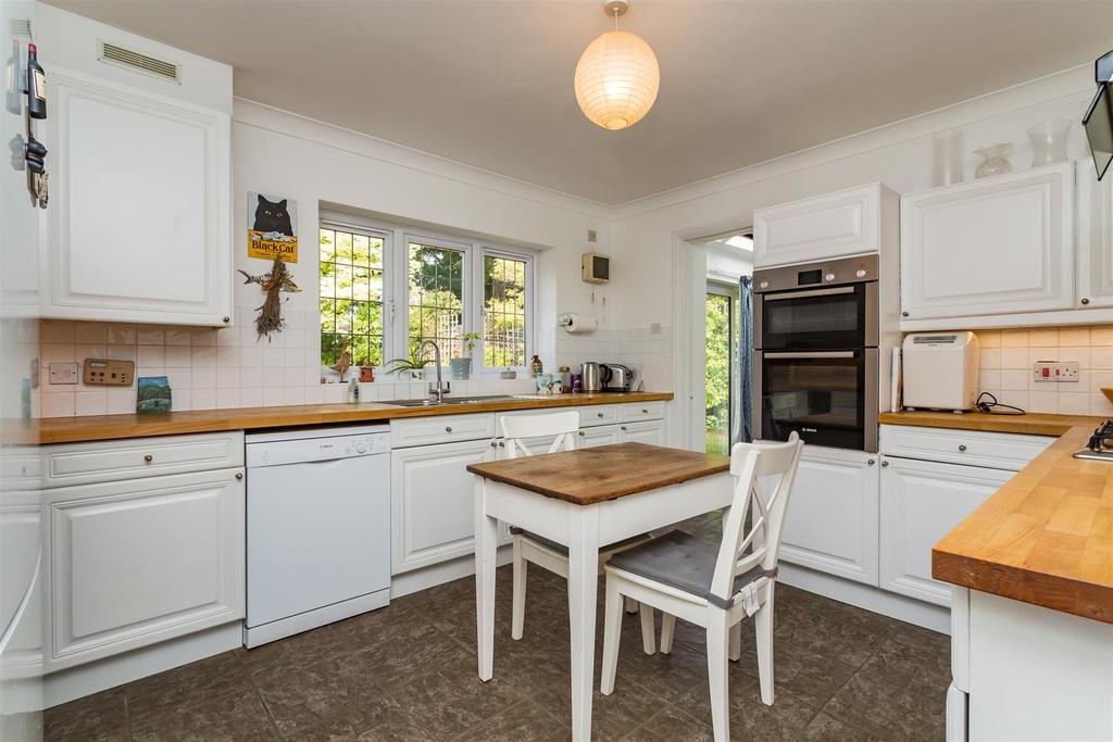 Cluny street, Lewes 4 bed house £999,950