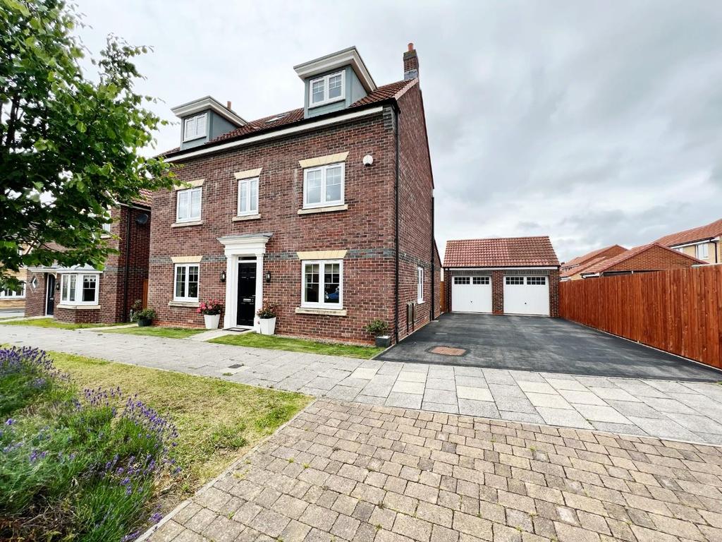 Dean Lane, Spennymoor 4 bed detached house £325,000
