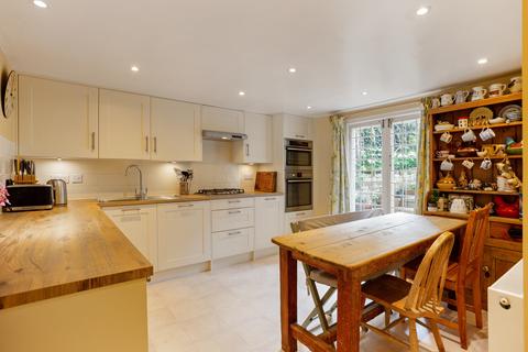 4 bedroom end of terrace house for sale - Ringford Road, Putney, London, SW18