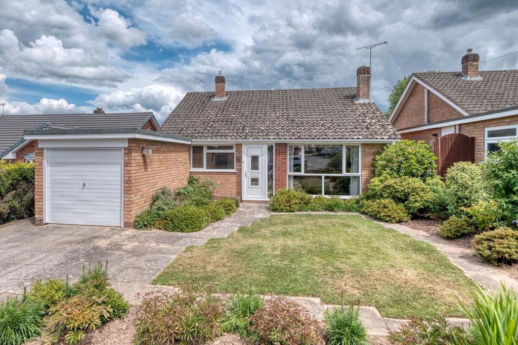 Downsell Road, heath, Redditch B97... 3 bed bungalow £330,000