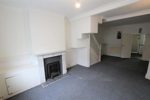 3 bedroom terraced house to rent, Duke Street, Kettering NN16