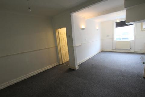 3 bedroom terraced house to rent, Duke Street, Northants, Kettering, NN16