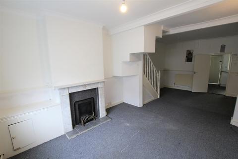 3 bedroom terraced house to rent, Duke Street, Northants, Kettering, NN16