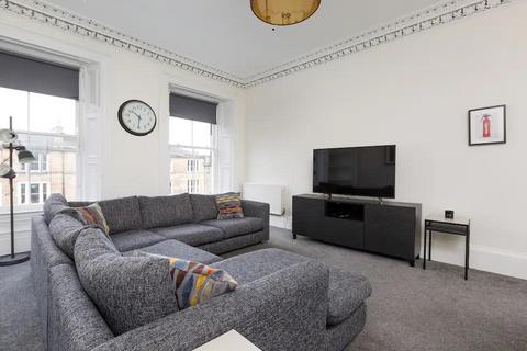 4 bedroom flat to rent, Lothian Road, Edinburgh, EH3