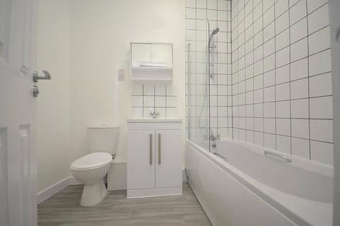 1 bedroom apartment to rent, Station Lane, Hornchurch, Essex, RM12