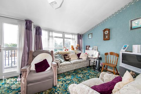 3 bedroom apartment for sale - Hardel Walk, London, SW2