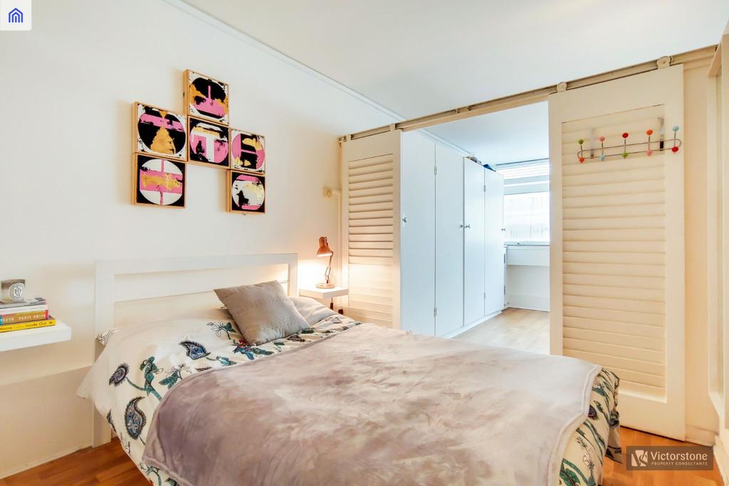 Apartment in London - View 3