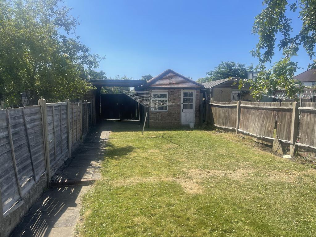 Cannon Hill Lane, London SW20 4 bed terraced house for sale £649,950