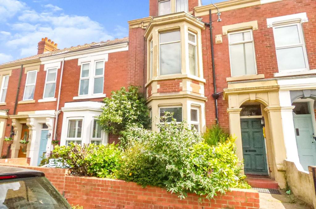 Park Avenue, Whitley Bay, Tyne and... 5 bed terraced house £280,000