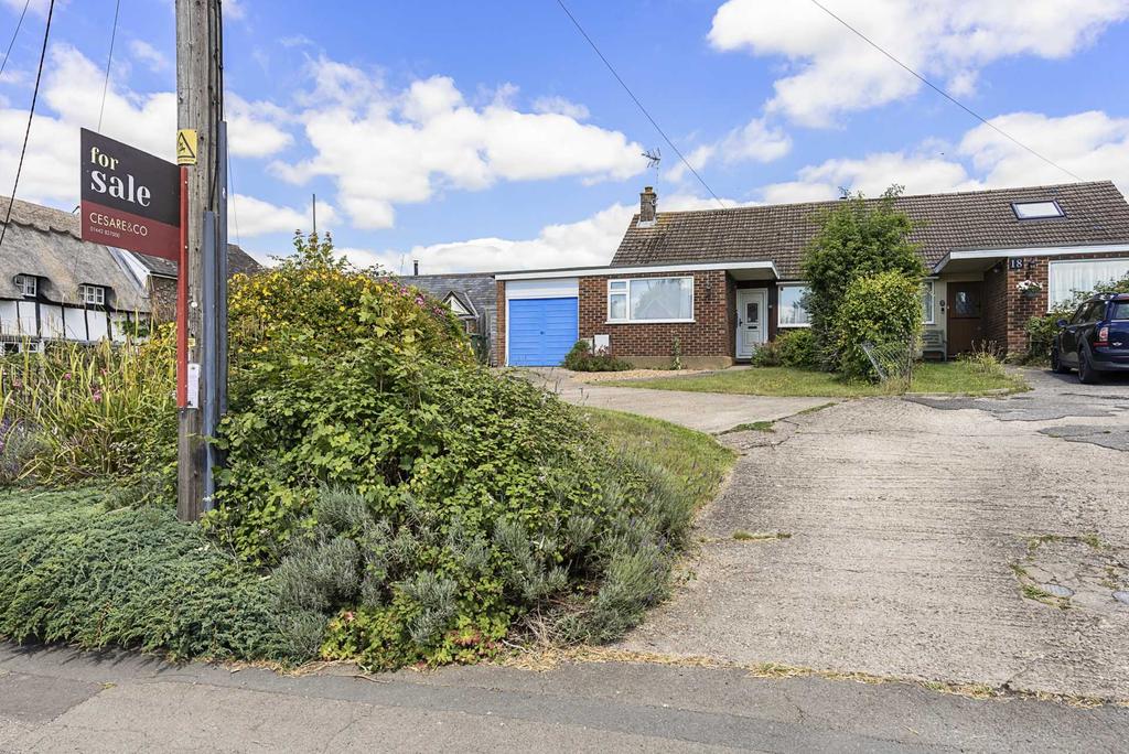 Mentmore Road, Cheddington 2 bed bungalow for sale £425,000