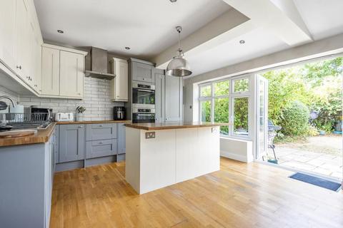 96 Nursery Road, Sunbury-on-thames, TW16 6LY