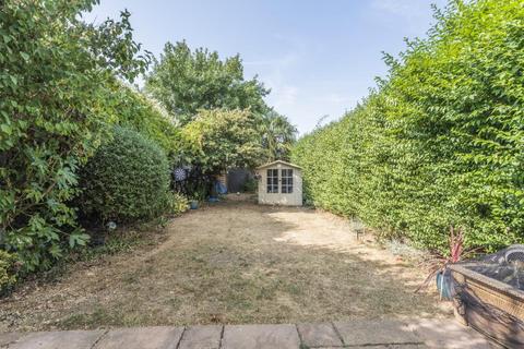 96 Nursery Road, Sunbury-on-thames, TW16 6LY
