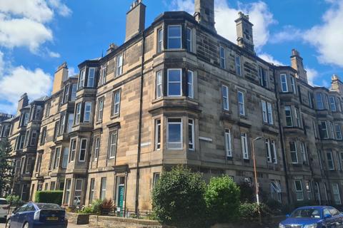 2 bedroom flat to rent, Royston Terrace, Inverleith, Edinburgh, EH3