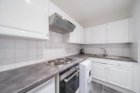 2 bedroom apartment to rent, Dresden Road, Archway, London, N19