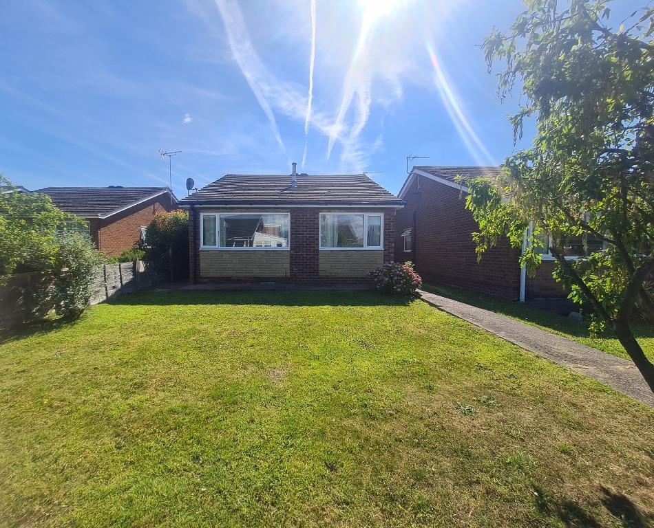 Ashby Close, Waddington, LN5 2 bed bungalow £750 pcm (£173 pw)