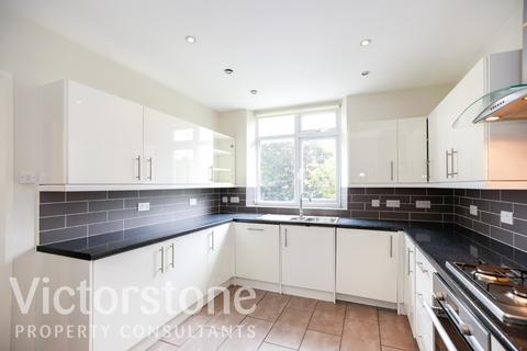 4 bedroom apartment to rent - Finchley Road, St Johns Wood, London, NW8