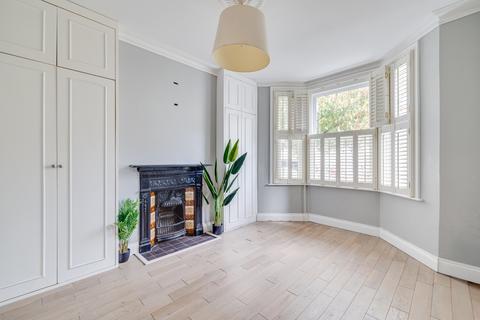 2 bedroom flat for sale, Bronsart Road, Fulham, London