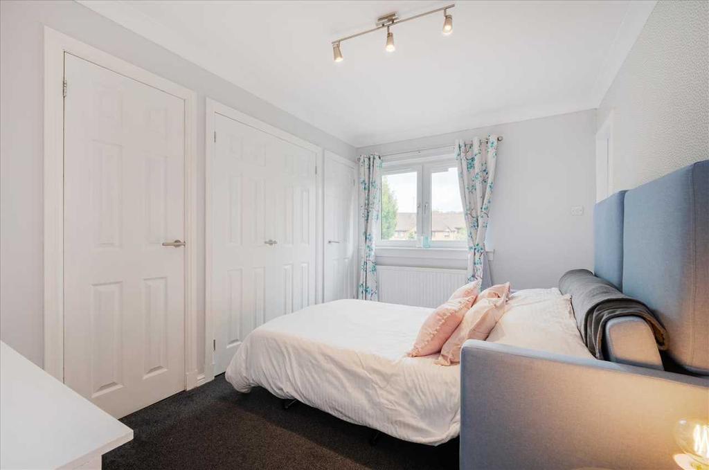 Bedroom One (1)