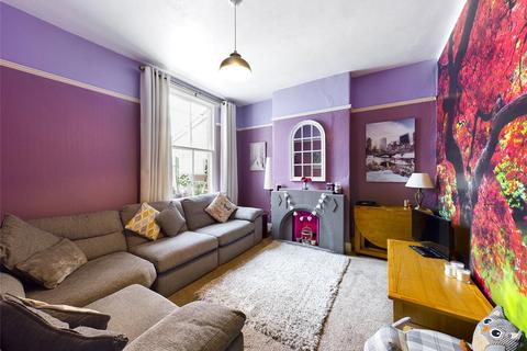 15 Broad Park Crescent, Ilfracombe, EX34 8DX