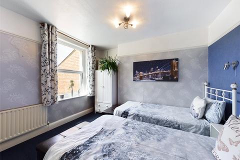 15 Broad Park Crescent, Ilfracombe, EX34 8DX