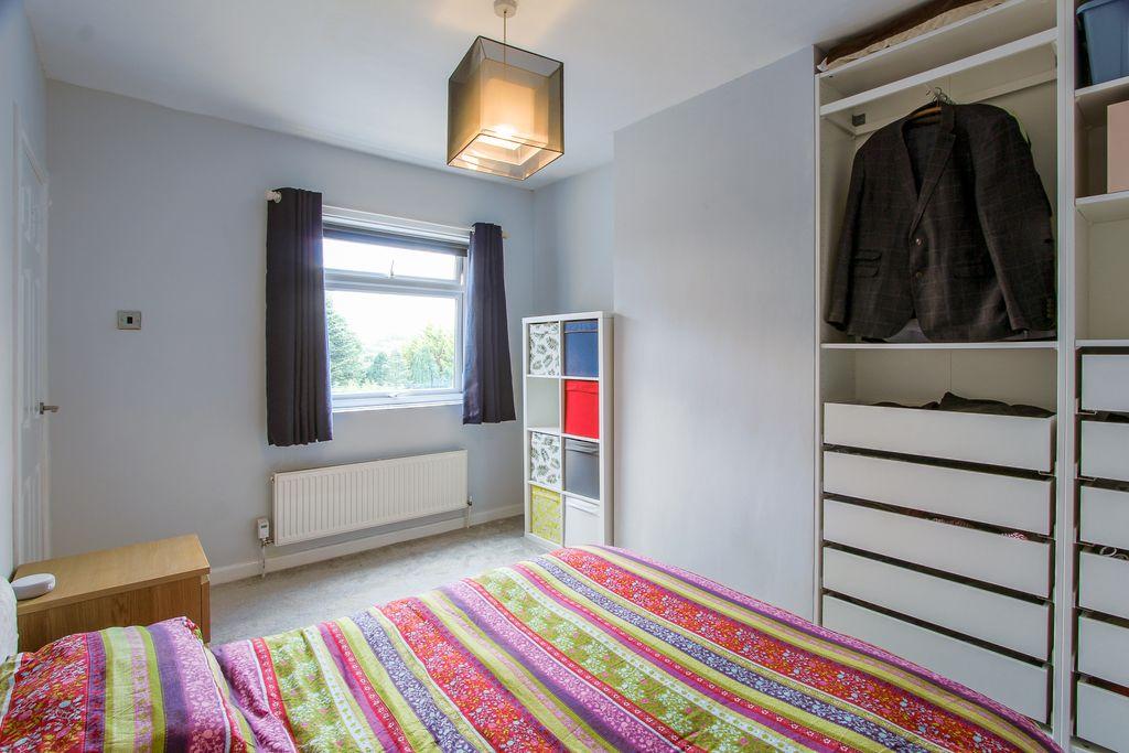 Bedroom 2 (Double)