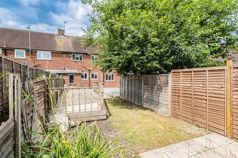 7 Spring Close, Harefield, Uxbridge, UB9 6HD
