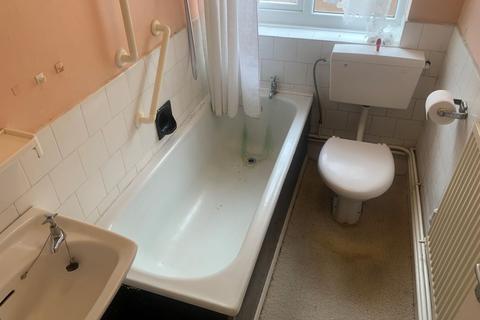 680a Hanworth Road, Whitton, Hounslow, TW4 5NS