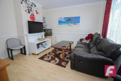 11 Barnhurst Path, Watford, WD19 6TX