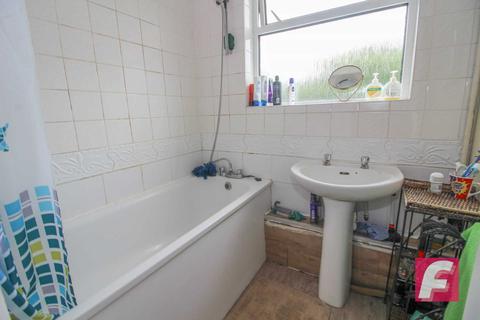 11 Barnhurst Path, Watford, WD19 6TX