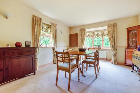 Orchard Villa Reades Lane, Gallowstree Common, Reading, RG4 9DP