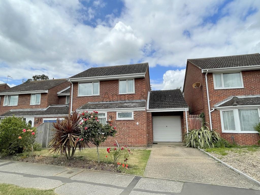 Weston Road, Gunton, Lowestoft 3 bed detached house £325,000
