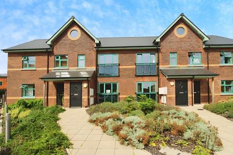 2 bedroom apartment to rent, Willeys Avenue, Exeter