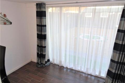 2 bedroom semi-detached house for sale, Birchway, Hayes, Greater London, UB3