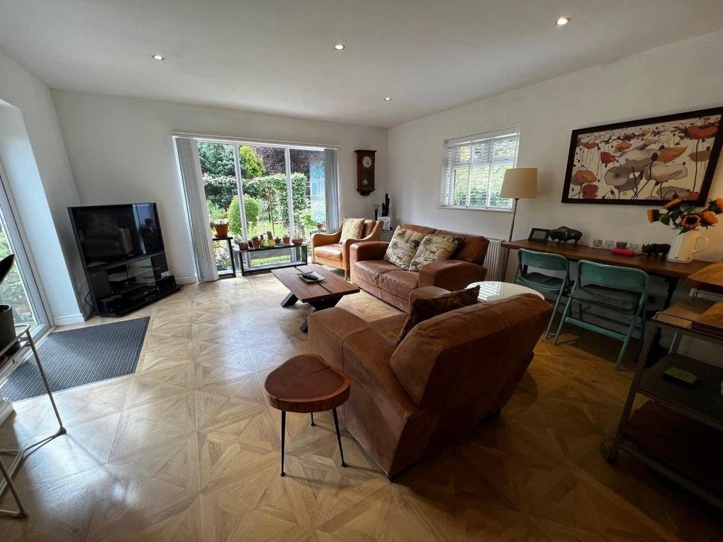 Lintzford Road, Hamsterley Mill 4 bed detached house £575,000