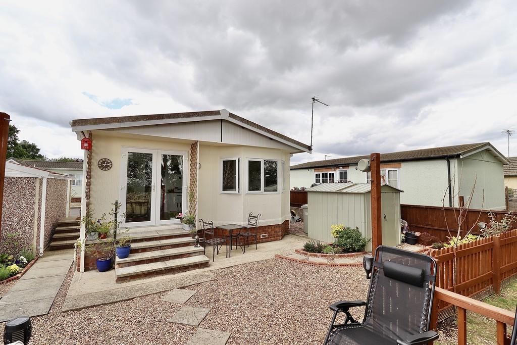 Marina View, Dogdyke 2 bed park home £120,000
