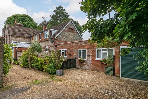 2 bedroom semi-detached house for sale, Andover Road, Winchester, SO22