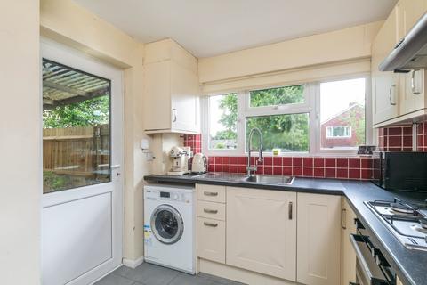 2 Southwick Close, Winchester, SO22 6JR