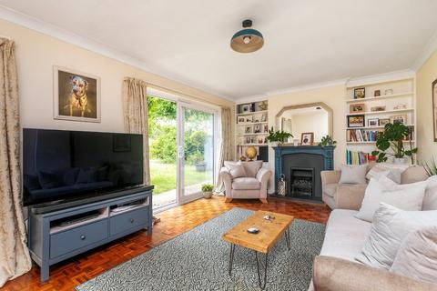 2 Southwick Close, Winchester, SO22 6JR