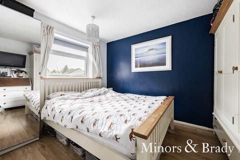 41 Elizabeth Drive, Necton, Swaffham, PE37 8ND