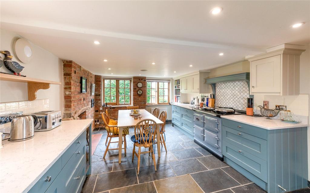 Breakfast Kitchen
