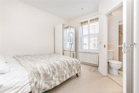 2 bedroom flat for sale - Warriner Gardens, London