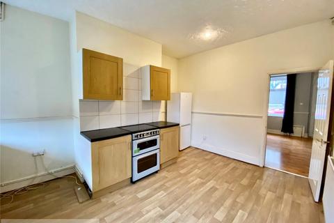 2 bedroom terraced house to rent, Hollins Road, Hollinwood, Oldham, OL8
